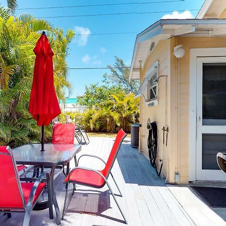 The Seashell Cottage Anna Maria Exterior photo