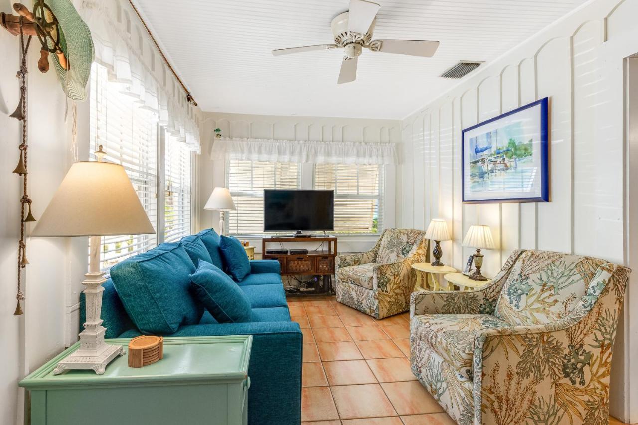 The Seashell Cottage Anna Maria Exterior photo