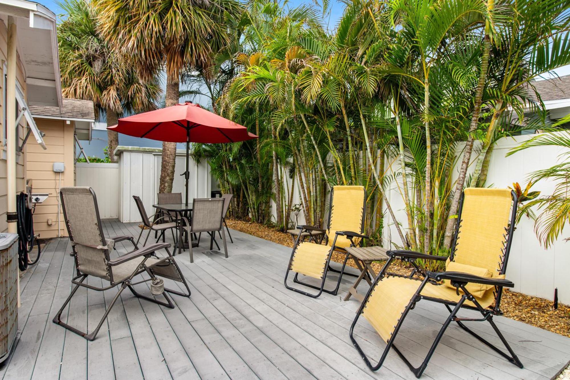 The Seashell Cottage Anna Maria Exterior photo